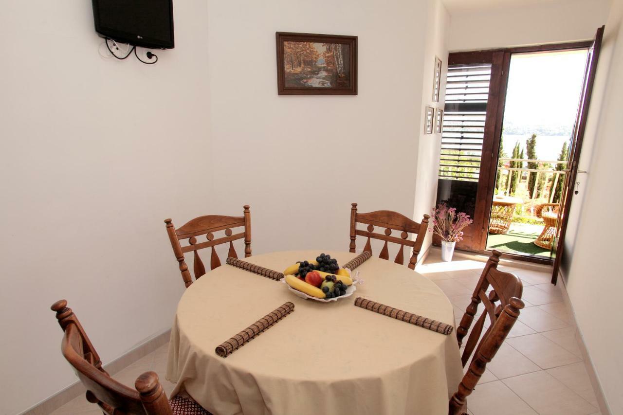 טרוגיר Vila Nataly מראה חיצוני תמונה